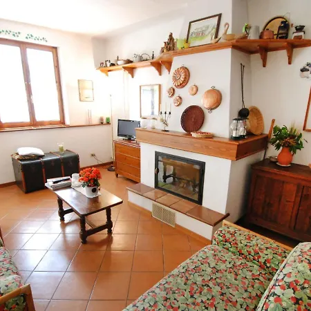 Locazione Turistica Filipponi-1 * Cassero